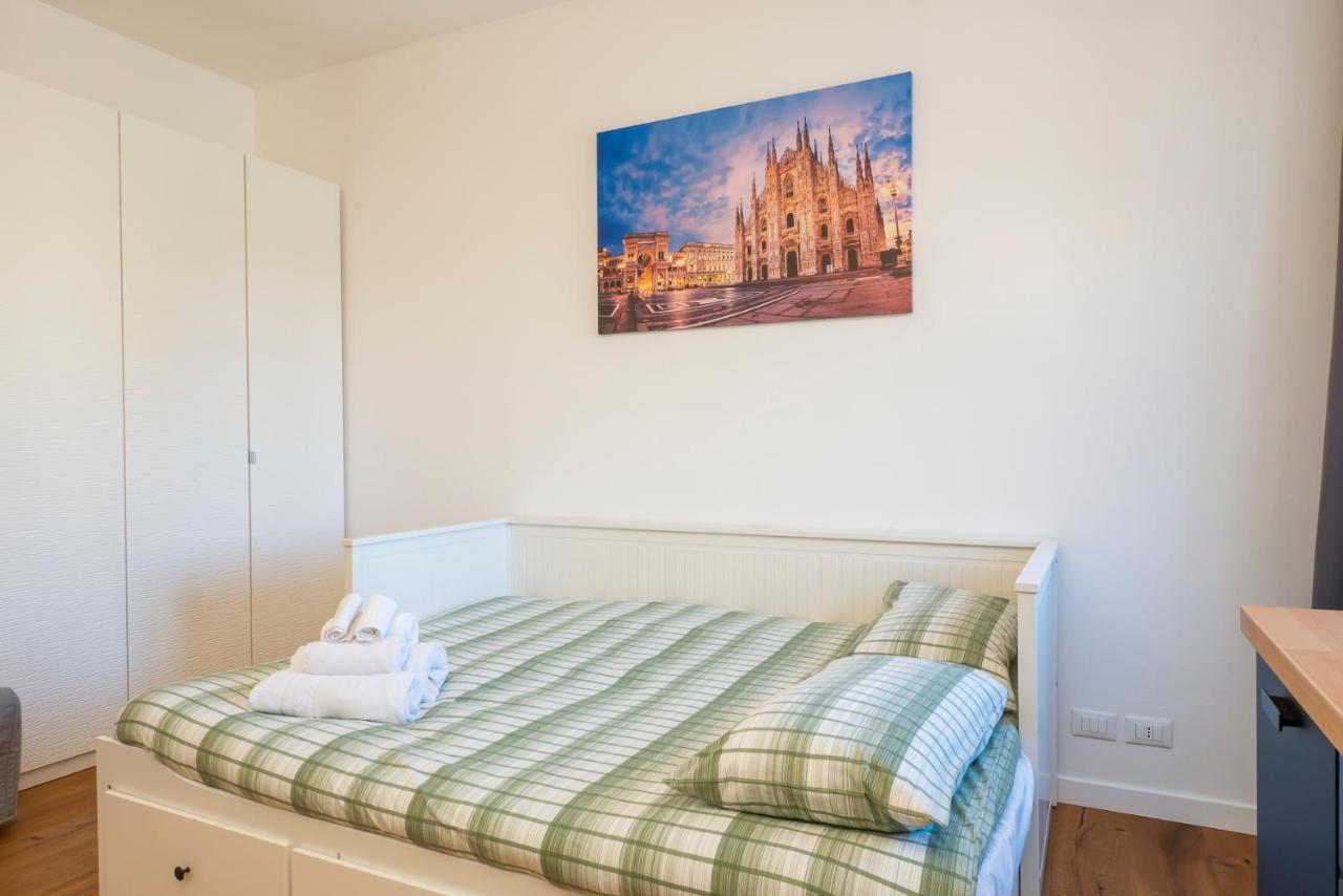 I Host Apartment - Fiuggi 59 Milano Eksteriør bilde