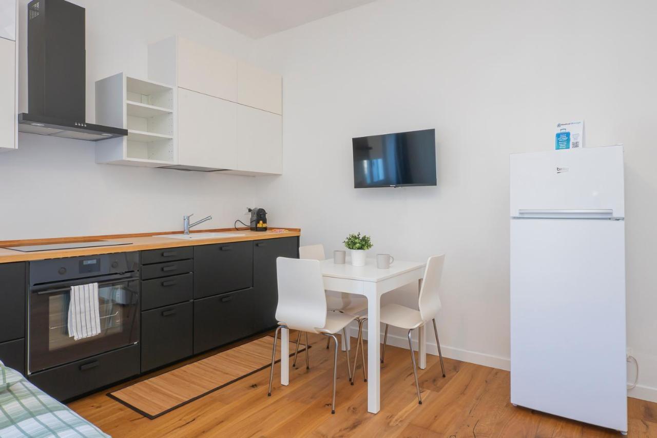 I Host Apartment - Fiuggi 59 Milano Eksteriør bilde